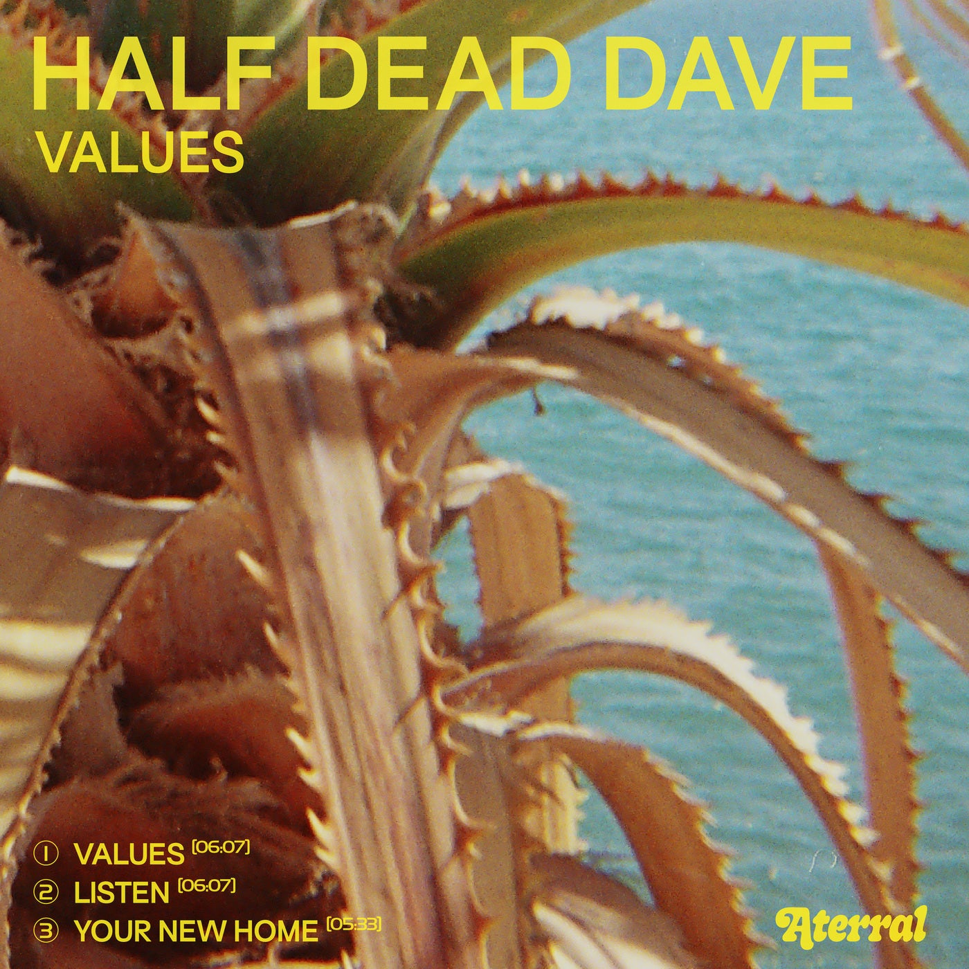 Cover - Half Dead Dave - Listen (Original Mix)