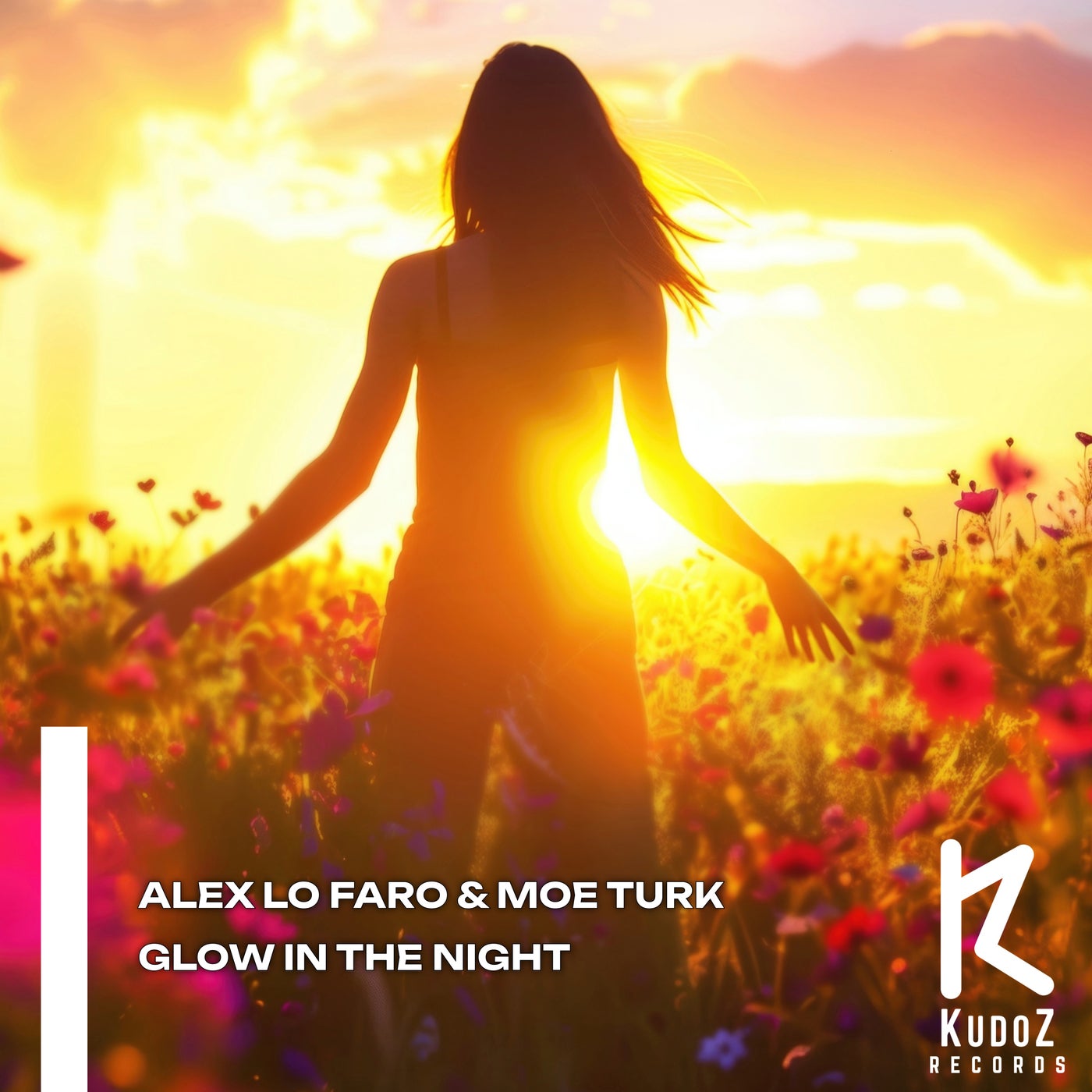Cover - Moe Turk, Alex Lo Faro - Glow In The Night (Original Mix)